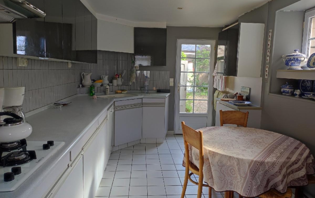 COEUR DE SAIRE IMMOBILIER : Maison / Villa | FERMANVILLE (50840) | 236 m2 | 395 010 € 