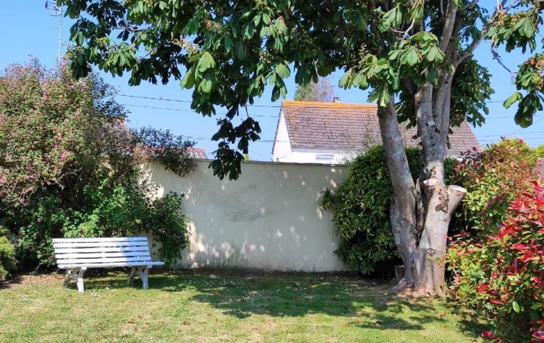 COEUR DE SAIRE IMMOBILIER : Maison / Villa | SAINT-VAAST-LA-HOUGUE (50550) | 90 m2 | 141 600 € 